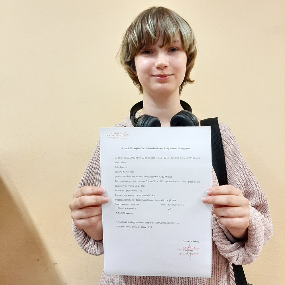 KAMILA ZWYCIEZCA